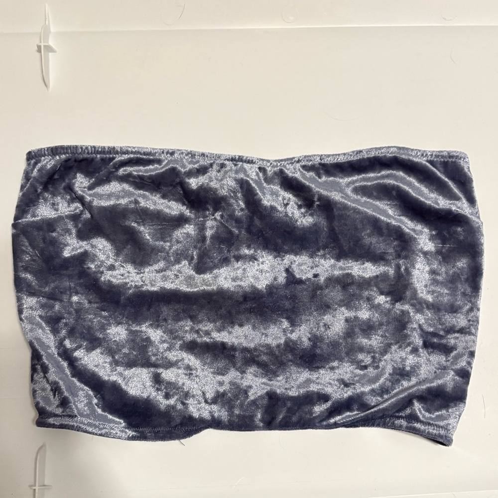 ❤️‍🔥3 for $20❤️‍🔥 Blue velvet bandeau